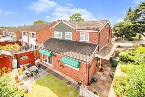 4 bedroom detached house for sale, Marlpool Lane, Kidderminster DY11