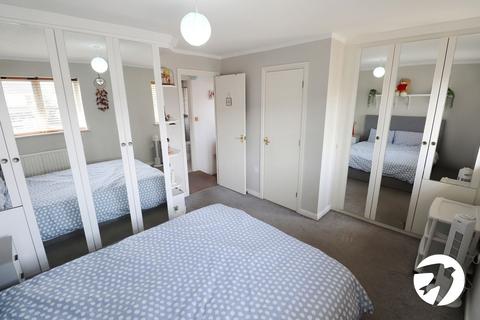 27 Poppy Close, Belvedere, DA17 6GN
