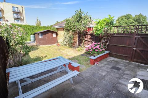 27 Poppy Close, Belvedere, DA17 6GN