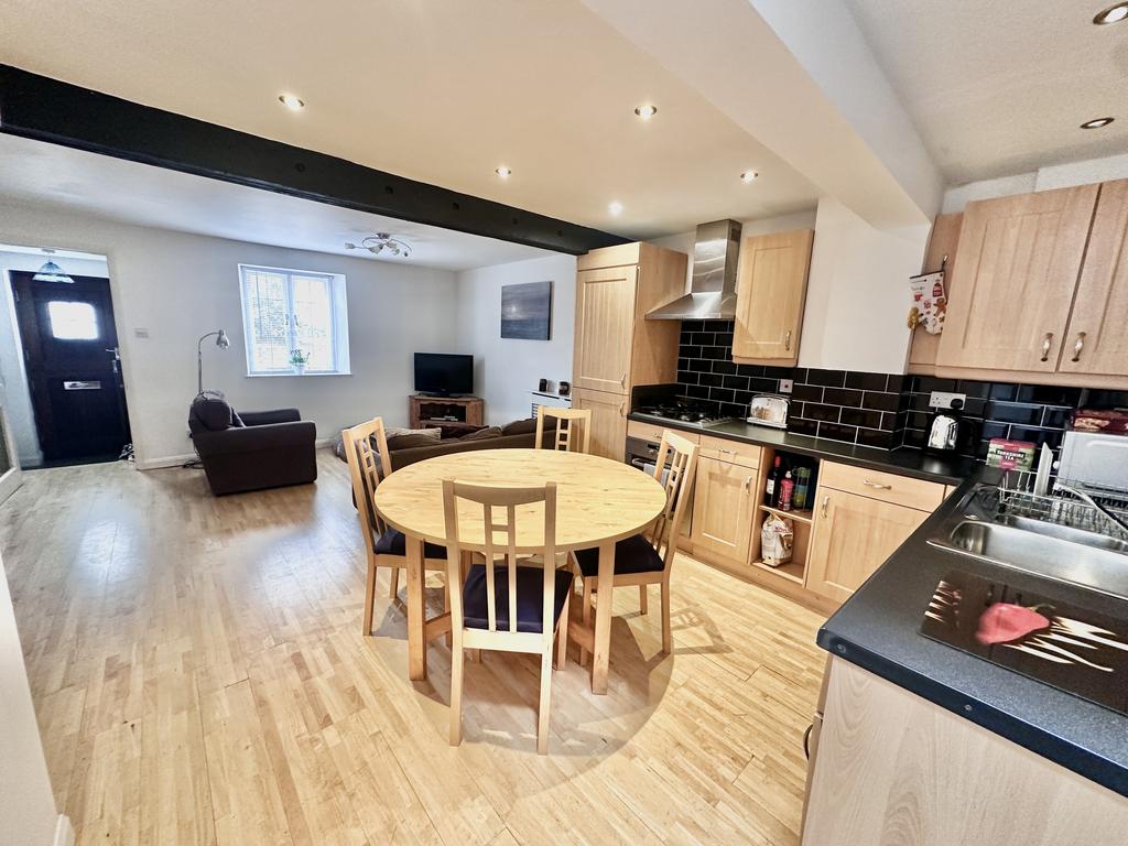 Kitchen Diner Area