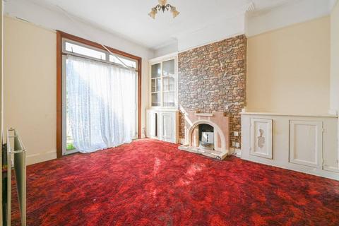 3 bedroom terraced house for sale, Ribblesdale Road, Furzedown, London, SW16