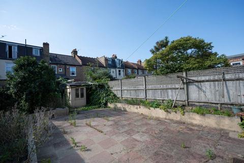 3 bedroom terraced house for sale, Ribblesdale Road, Furzedown, London, SW16