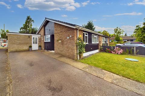 2 bedroom semi-detached bungalow for sale, St. Martins Lane, Barnham, IP24