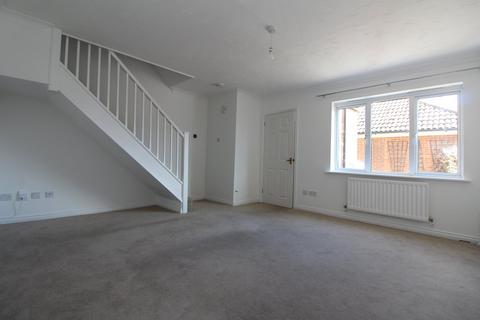 3 bedroom end of terrace house to rent, Fennel Drive, Biggleswade, SG18