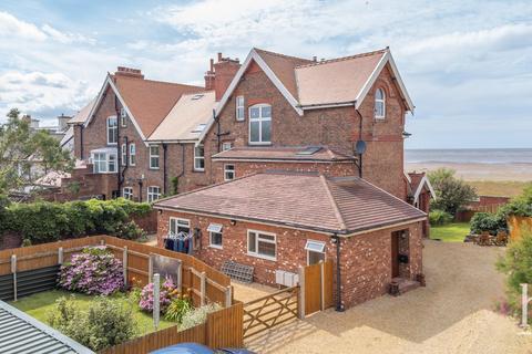 4 bedroom maisonette for sale, Marine Road, Hoylake CH47