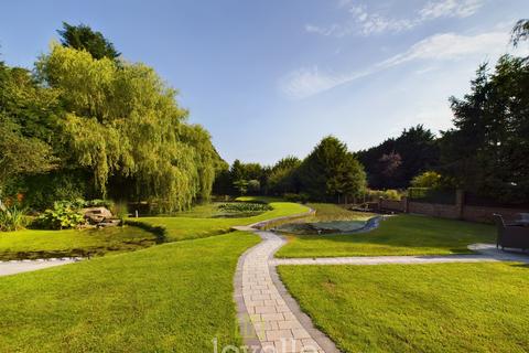 5 bedroom detached house for sale, Church Lane , Tetney DN36