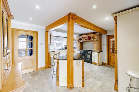 5 bedroom detached house for sale, Church Lane , Tetney DN36