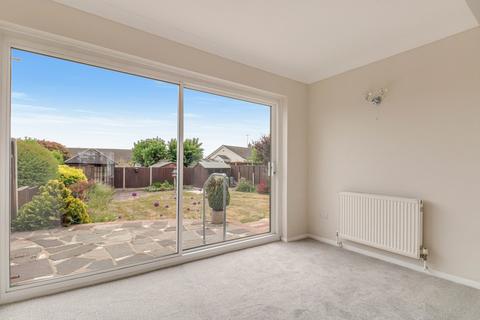 36 Ashurst Avenue, Southend-on-sea, SS2 4TJ
