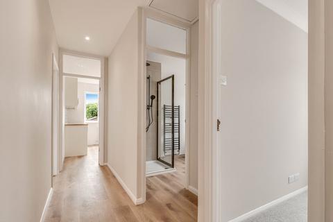 36 Ashurst Avenue, Southend-on-sea, SS2 4TJ