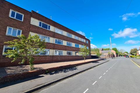 2 bedroom flat for sale, Scotts Road, Stourbridge DY8