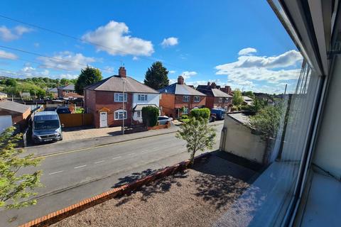 2 bedroom flat for sale, Scotts Road, Stourbridge DY8