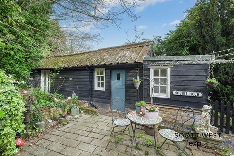 undefined, Greens Farm Lane, Billericay CM11