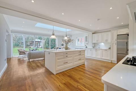 5 bedroom detached house for sale, Norsey Road, Billericay CM11