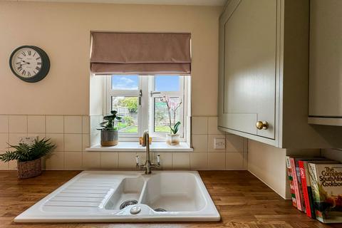 10, Croft Court North Croft, Williton, Taunton, TA4 4BY