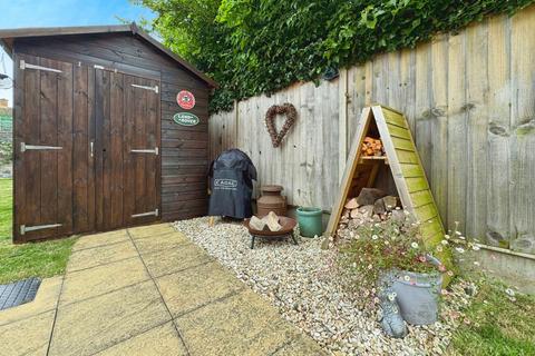 10, Croft Court North Croft, Williton, Taunton, TA4 4BY