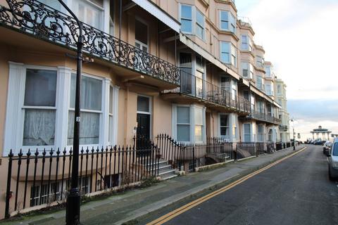 1 bedroom flat for sale, Bedford Square, Brighton BN1