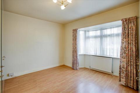 2 bedroom flat for sale, Western Avenue, Acton, W3