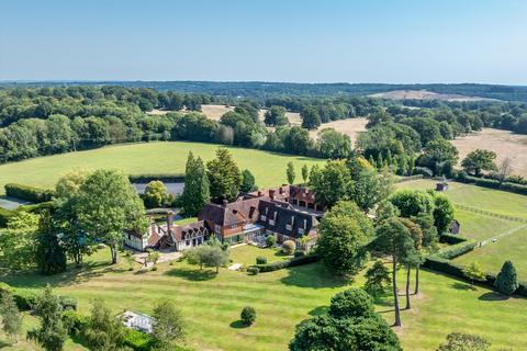 undefined, Mayes Lane, Warnham, Horsham, West Sussex, RH12 3SG.