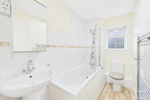 undefined, Redshaw Close, Buckingham, MK18