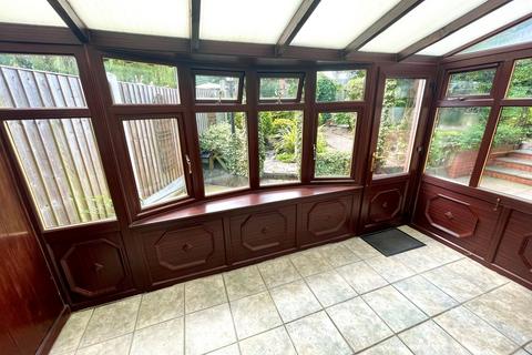 66 Westcroft Avenue, Wolverhampton, WV10 8NH