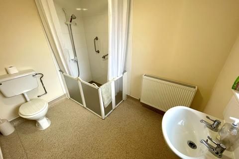 66 Westcroft Avenue, Wolverhampton, WV10 8NH
