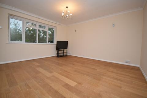 2 bedroom maisonette to rent, Sterling Avenue, Edgware HA8