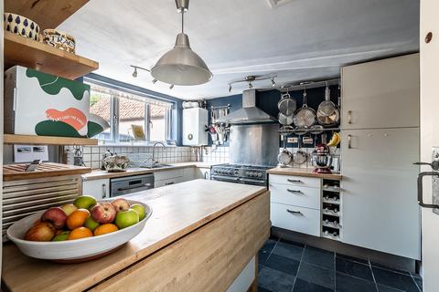 Exelea Broadway, Woodbury, Exeter, EX5 1NR