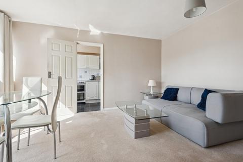5 Northcotts, Hatfield, AL9 5ES
