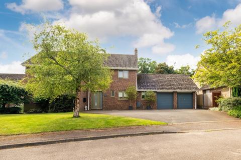 4 bedroom detached house for sale, Garden Close, Great Barton IP31