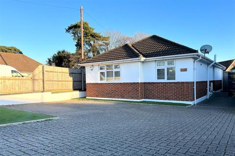 3 bedroom detached bungalow for sale, Markham Avenue, BH10 7HL