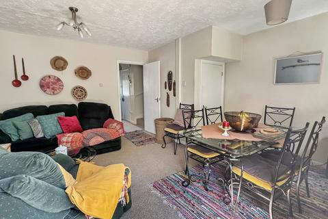 189 Cornbrash Rise, Hilperton, Trowbridge, BA14 7TU