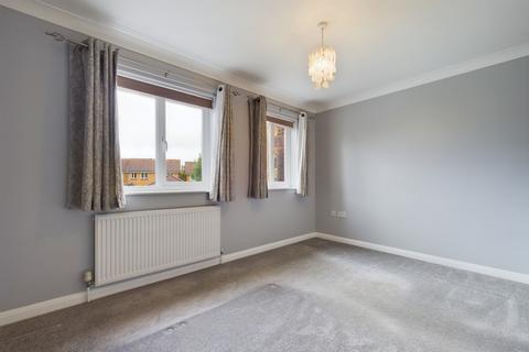 2 bedroom terraced house to rent, Gray Close, Hawkinge