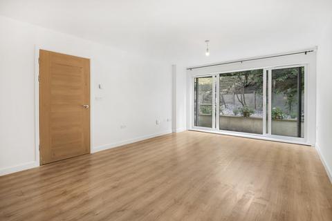 2 bedroom apartment for sale, Park Hill Road, Park Hill