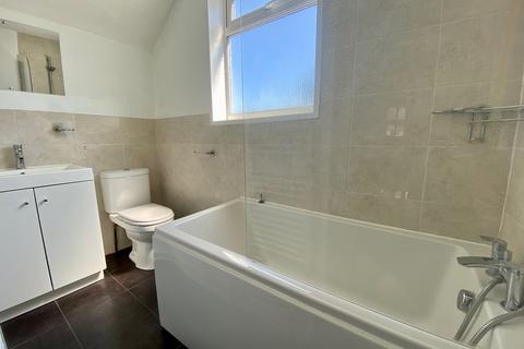 64 Tharp Road, Wallington, SM6 8LE