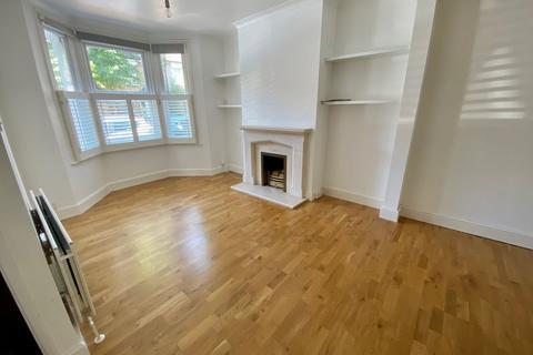 64 Tharp Road, Wallington, SM6 8LE