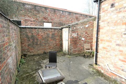 1 bedroom in a house share to rent, Portland Street, York YO31