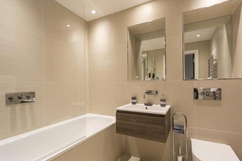 1 bedroom apartment for sale, Albany Court, Chiswick W4