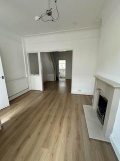 2 bedroom terraced house to rent, Calthorpe Street, Liverpool L19