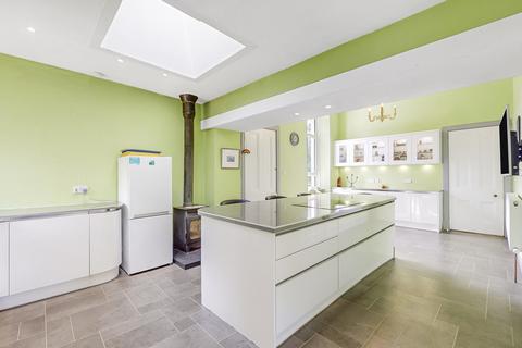 Hillcrest Bowfield Road, Howwood, Johnstone, PA9 1DA