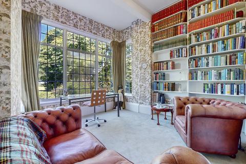 Hillcrest Bowfield Road, Howwood, Johnstone, PA9 1DA
