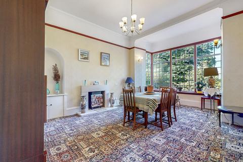 Hillcrest Bowfield Road, Howwood, Johnstone, PA9 1DA