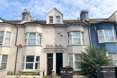 6 bedroom terraced house for sale, Viaduct Road, Brighton