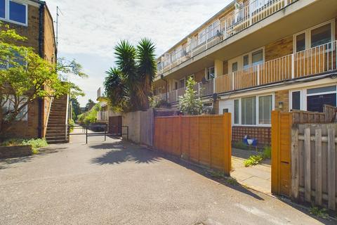 18 Woolstaplers Way, London, SE16 3UP