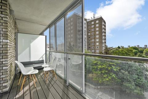 1 bedroom apartment for sale, Salusbury Road, London