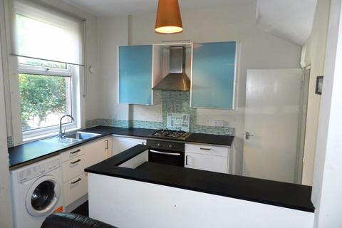 3 bedroom terraced house for sale, Beechwood Mount, Leeds