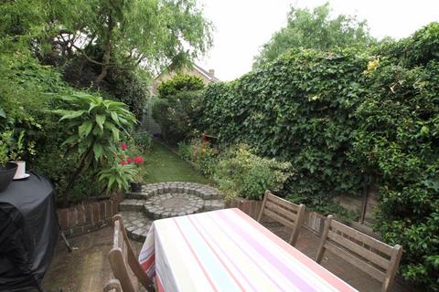 2 bedroom terraced house for sale, Walmer