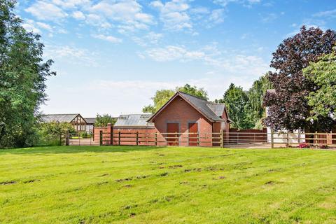 6 bedroom detached house for sale, Wetreins Lane, Malpas