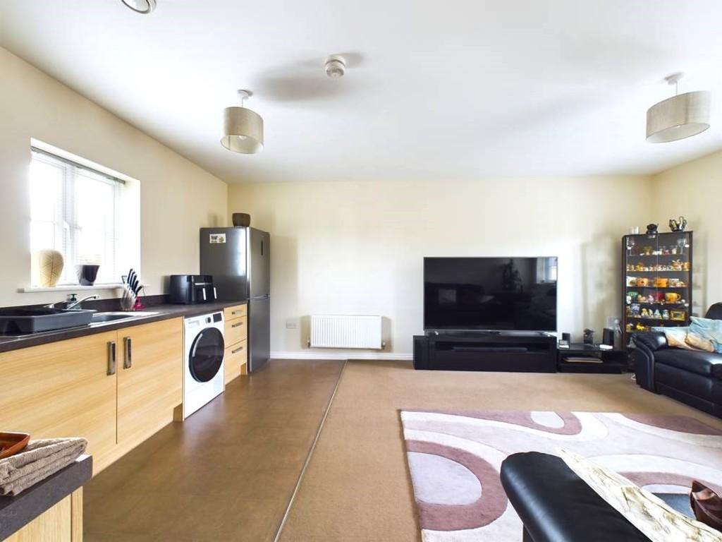 Kitchen/Living area