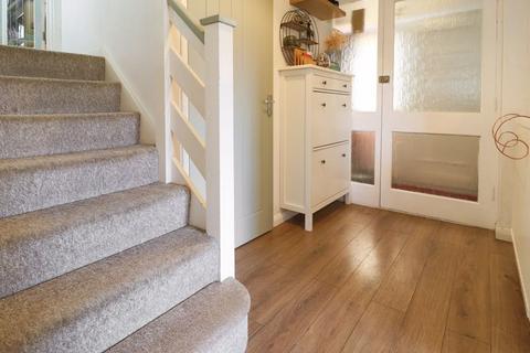 9a Bicknor Close, Canterbury, CT2 7UB