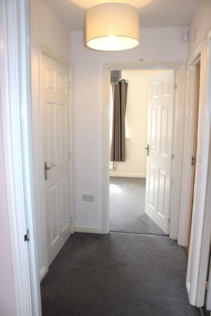 Upper landing